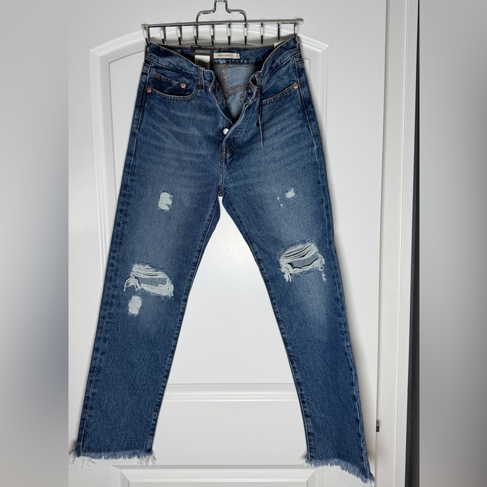 Levi's Women's Wedgie Straight Leg Blue Jeans